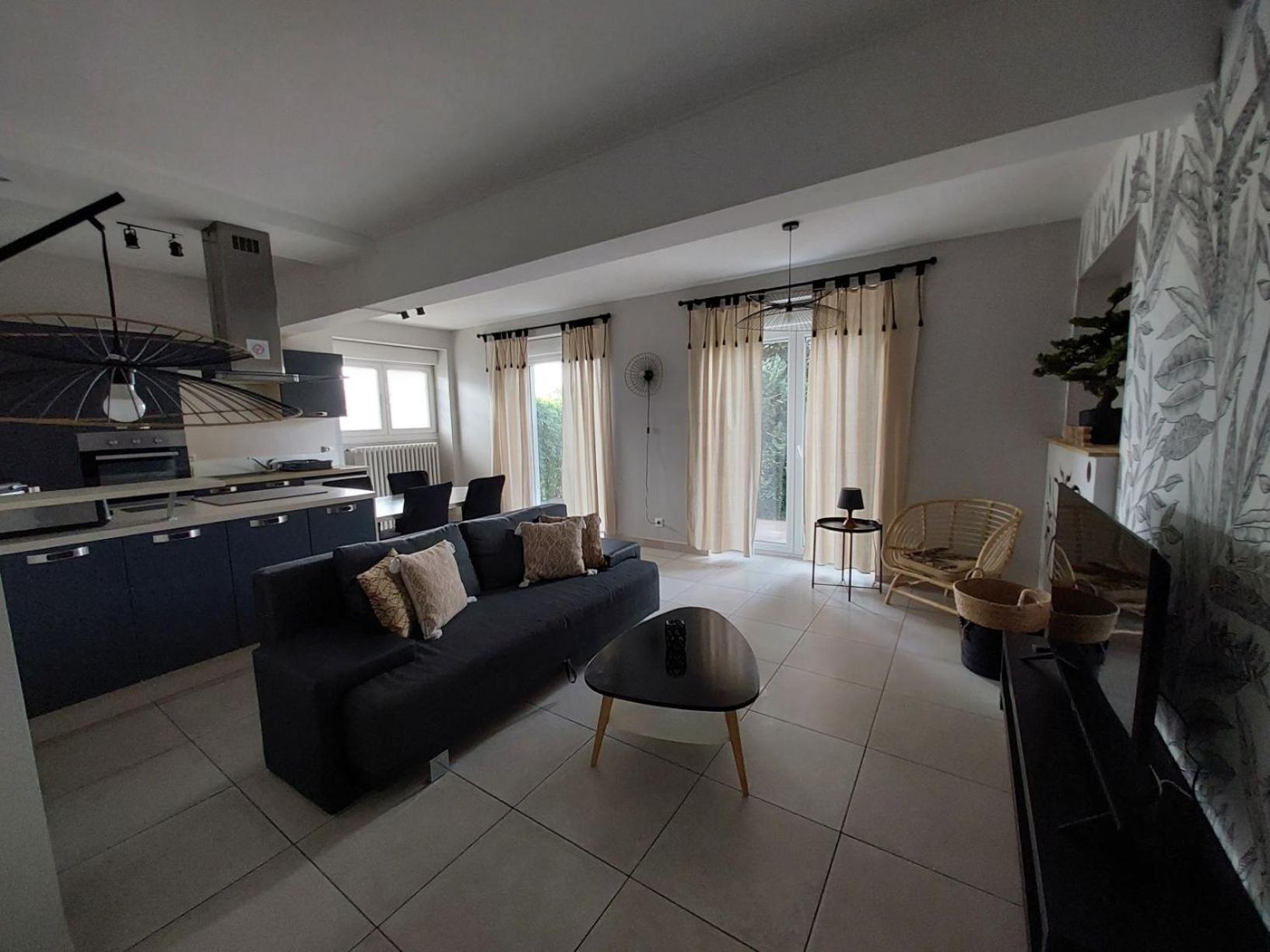 Les Appartements Sur Pompidou - 7 Appartements Neufs Societe Selogerametz Com מראה חיצוני תמונה