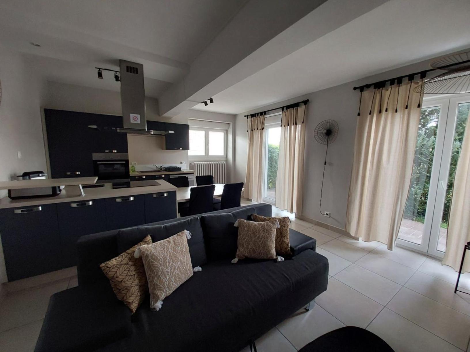 Les Appartements Sur Pompidou - 7 Appartements Neufs Societe Selogerametz Com מראה חיצוני תמונה