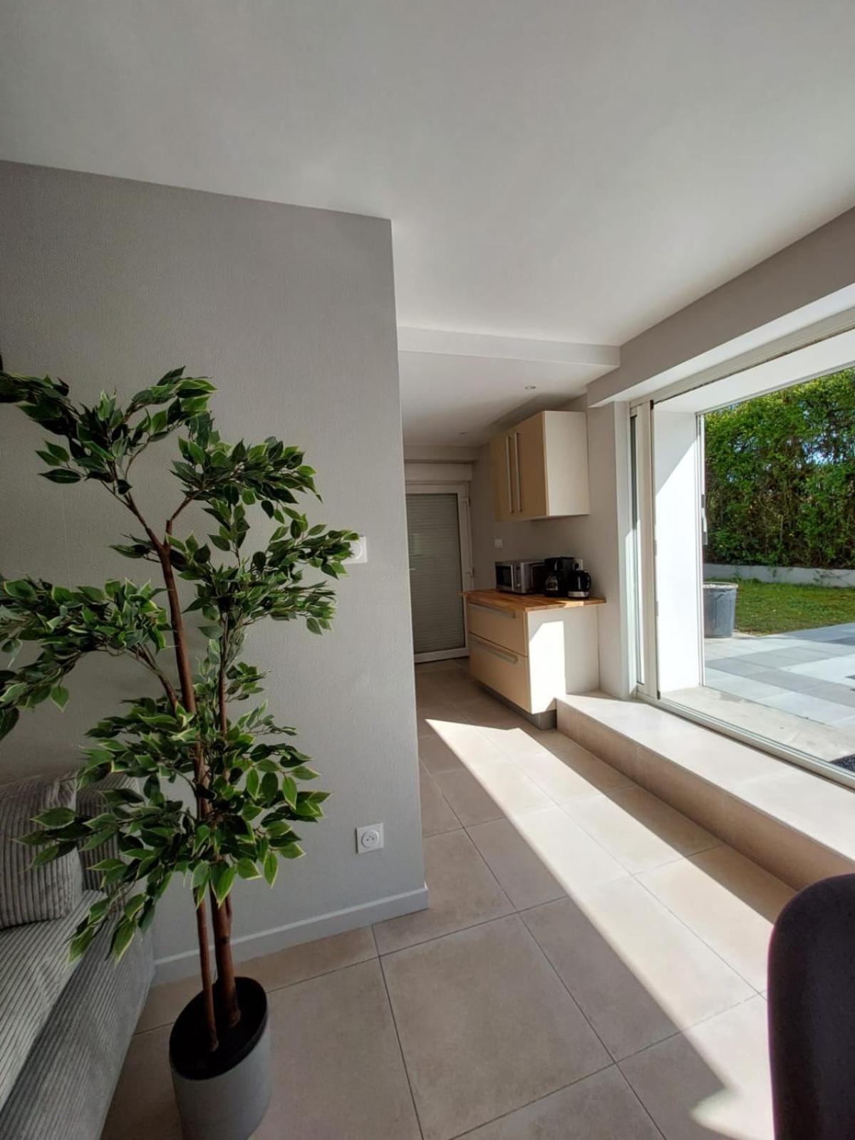 Les Appartements Sur Pompidou - 7 Appartements Neufs Societe Selogerametz Com מראה חיצוני תמונה