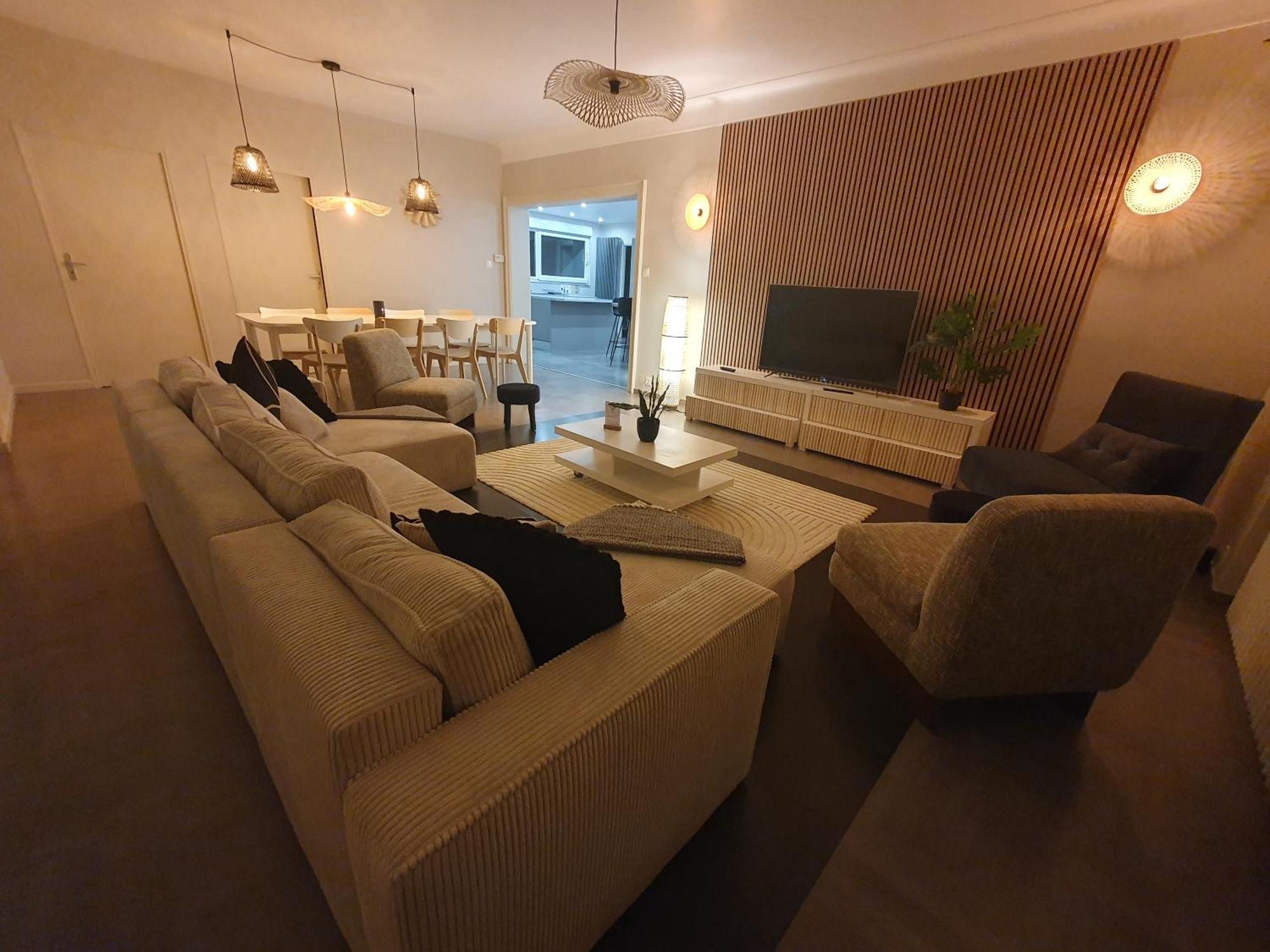 Les Appartements Sur Pompidou - 7 Appartements Neufs Societe Selogerametz Com מראה חיצוני תמונה