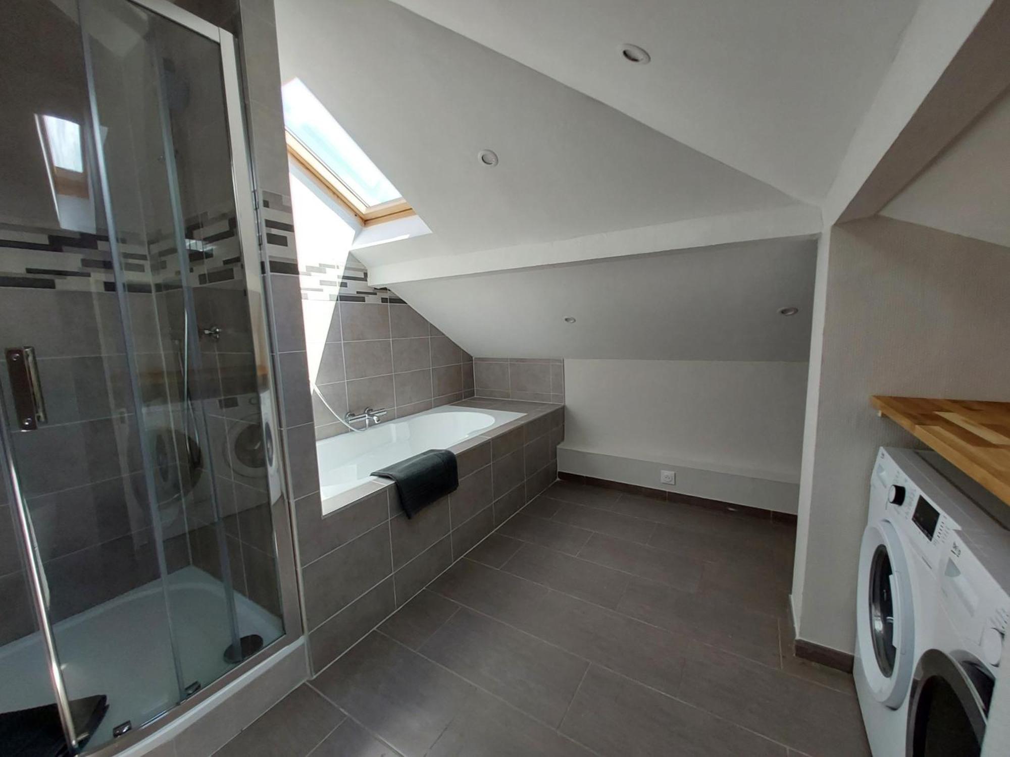 Les Appartements Sur Pompidou - 7 Appartements Neufs Societe Selogerametz Com מראה חיצוני תמונה